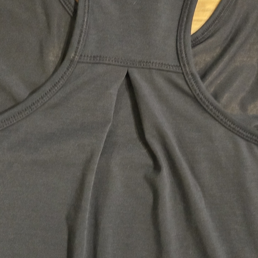 NWT All In Motion Navy Sleeveless Top - Picture 7 of 8